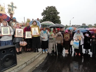 «Еще молимся о граде сем…и о всех верою живущих в нем ! » В День города Новозыбкова совершена молитва у Стелы отцам-основателям города