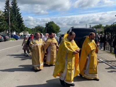 В День Крещения Руси в пгт Красная Гора совершено соборное торжественное Богослужение