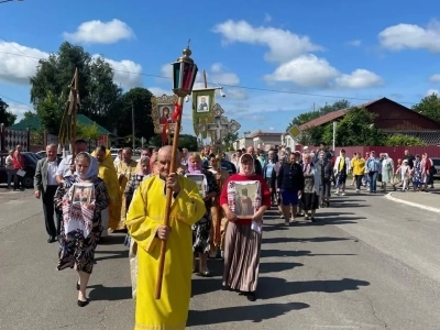 В День Крещения Руси в пгт Красная Гора совершено соборное торжественное Богослужение