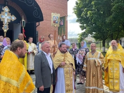 В День Крещения Руси в пгт Красная Гора совершено соборное торжественное Богослужение