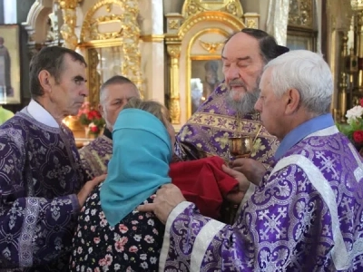 Сладкий праздник: Медовый спас в Новозыбковском благочинии