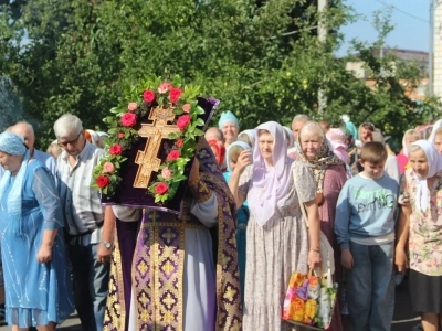 Сладкий праздник: Медовый спас в Новозыбковском благочинии