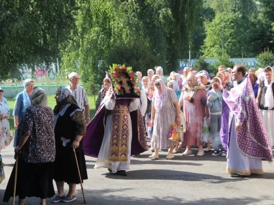 Сладкий праздник: Медовый спас в Новозыбковском благочинии