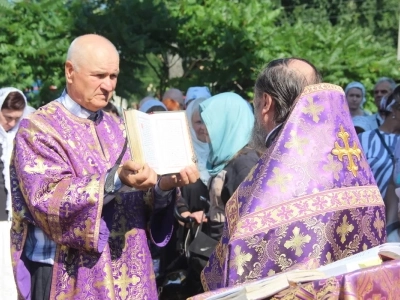 Сладкий праздник: Медовый спас в Новозыбковском благочинии