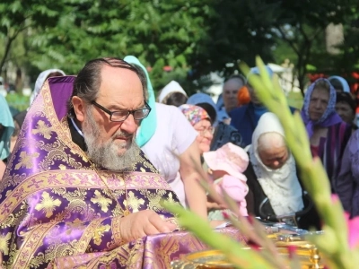 Сладкий праздник: Медовый спас в Новозыбковском благочинии