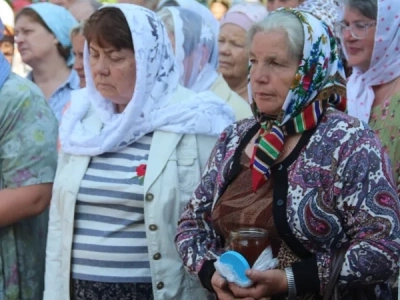 Сладкий праздник: Медовый спас в Новозыбковском благочинии