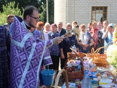 Сладкий праздник: Медовый спас в Новозыбковском благочинии