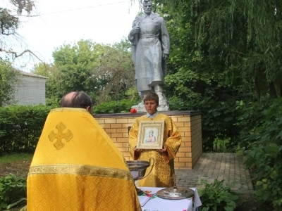 Сладкий праздник: Медовый спас в Новозыбковском благочинии