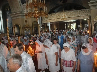 Величай, душе моя, на Фаворе преобразившагося Господа! Преображение Господне молитвенно почтили в Новозыбковском благочинии: Молитва в отдаленных приходах