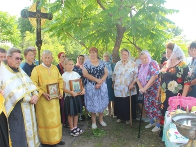 Величай, душе моя, на Фаворе преобразившагося Господа! Преображение Господне молитвенно почтили в Новозыбковском благочинии: Молитва в отдаленных приходах