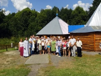 В день памяти Пророка Божия Илии совершен водосвятный Молебен на крупнейшем источнике Новозыбковского района Брянской области