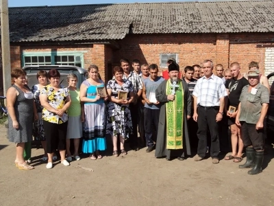 «Хлеб сердце человека укрепит» (Пс. 103:15) Труженики полей молились перед началом уборочной страды