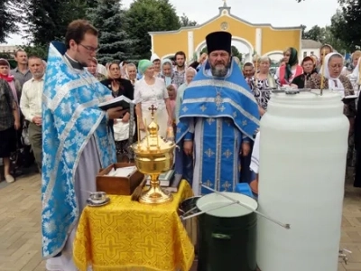 Моление ко Пресвятой Богородице пред иконою Ея, именуемой Казанская: водосвятные молебны в Новозыбковском благочинии