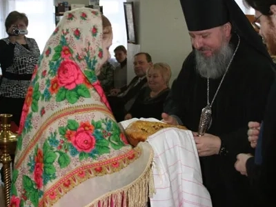 В день Праздника Сретения Господня, Епископ Брянский и Севский Александр совершил Божественную литургию в городе Новозыбкове, а также принял участие в Сретенских торжествах