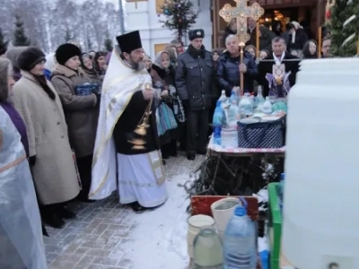 День Богоявления в Новозыбкове: Святая вода подается в каждый дом!