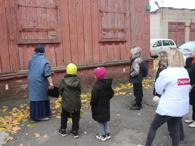 Попечение о семьях военнослужащих. Храмы Новозыбкова: духовно-познавательная экскурсия для детей, чьи отцы принимают участие в СВО