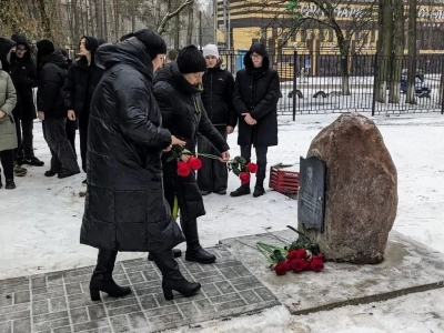 Священнослужители Новозыбковского благочиния приняли участие в открытии памятного знака меценату князю Николаю Дмитриевичу Долгорукову, установленному на территории Новозыбковского филиала Брянского государственного аграрного университета