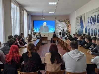 Ответственный по работе с молодежью в Клинцовской епархии принял участие в Часе патриотизма, проведенном для студентов Новозыбковского сельскохозяйственного техникума Ответственный по работе с молодежью в Клинцовской епархии принял участие в Часе патриотизма, проведенном для студентов Новозыбковского сельскохозяйственного техникума