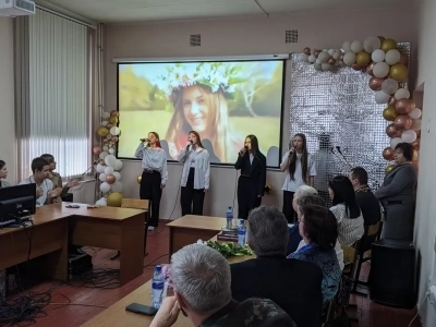 Ответственный по работе с молодежью в Клинцовской епархии принял участие в Часе патриотизма, проведенном для студентов Новозыбковского сельскохозяйственного техникума Ответственный по работе с молодежью в Клинцовской епархии принял участие в Часе патриотизма, проведенном для студентов Новозыбковского сельскохозяйственного техникума