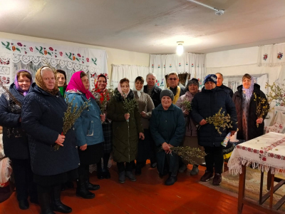Вербное воскресение жители села Катичи Новозыбковского благочиния почтили соборной молитвой