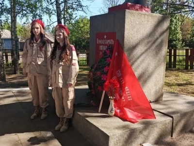 Настоятель храма в честь Рождества Христова села Верещаки Новозыбковского церковного округа Клинцовской епархии принял участие в памятных мероприятиях, состоявшихся в селе, посвященных 80-летию Победы в Великой Отечественной войне
