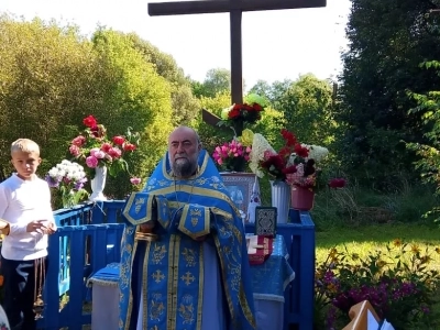 Храм еще строится, а Литургия уже совершается! У строящегося Покровского храма в селе Лысые вновь совершена Божественная Литургия Храм еще строится, а Литургия уже совершается! У строящегося Покровского храма в селе Лысые вновь совершена Божественная Литургия