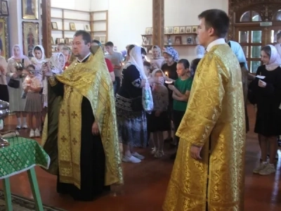 В школу, помолясь! В храмах Новозыбковского благочиния совершены Молебные пения на начало учения отроков В школу, помолясь! В храмах Новозыбковского благочиния совершены Молебные пения на начало учения отроков