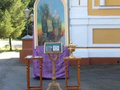В школу, помолясь! В храмах Новозыбковского благочиния совершены Молебные пения на начало учения отроков В школу, помолясь! В храмах Новозыбковского благочиния совершены Молебные пения на начало учения отроков