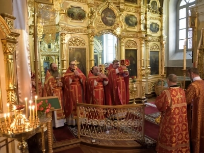Престольное торжество в храме в честь Чуда Архистратига Михаила в Хонех города Новозыбкова