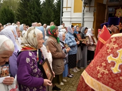 Престольное торжество в храме в честь Чуда Архистратига Михаила в Хонех города Новозыбкова