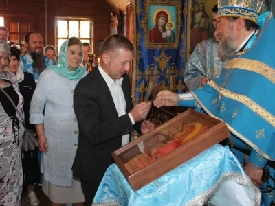 Три приходских общины Новозыбковского благочиния отмечают Престольный праздник в день Рождества Пресвятой Богородицы Три приходских общины Новозыбковского благочиния отмечают Престольный праздник в день Рождества Пресвятой Богородицы