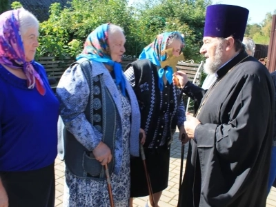 Три приходских общины Новозыбковского благочиния отмечают Престольный праздник в день Рождества Пресвятой Богородицы Три приходских общины Новозыбковского благочиния отмечают Престольный праздник в день Рождества Пресвятой Богородицы