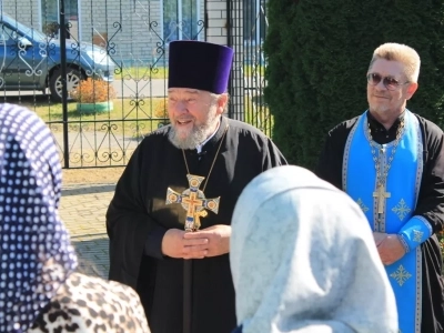 Три приходских общины Новозыбковского благочиния отмечают Престольный праздник в день Рождества Пресвятой Богородицы Три приходских общины Новозыбковского благочиния отмечают Престольный праздник в день Рождества Пресвятой Богородицы