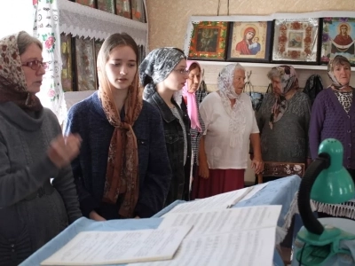Три приходских общины Новозыбковского благочиния отмечают Престольный праздник в день Рождества Пресвятой Богородицы Три приходских общины Новозыбковского благочиния отмечают Престольный праздник в день Рождества Пресвятой Богородицы