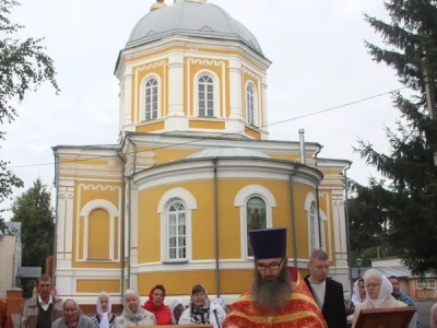 Престольное торжество в храме в честь Чуда Архистратига Михаила в Хонех города Новозыбкова