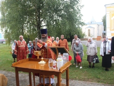 Престольное торжество в храме в честь Чуда Архистратига Михаила в Хонех города Новозыбкова