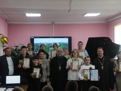 Благодарственные письма Новозыбковского благочиния Клинцовской епархии за участие в конкурсе детского творчества «Красота Божьего мира-2024», проходящего ежегодно в Клинцовской епархии, вручены ученикам и педагогам «Злынковской детской школы искусств». Благодарственные письма Новозыбковского благочиния Клинцовской епархии за участие в конкурсе детского творчества «Красота Божьего мира-2024», проходящего ежегодно в Клинцовской епархии, вручены ученикам и педагогам «Злынковской детской школы искусств».