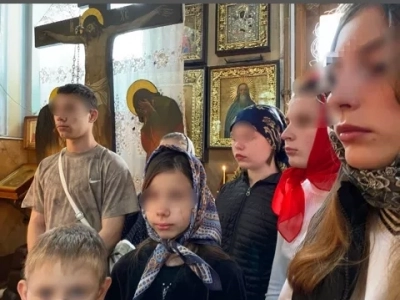 «Веруйте в свет, да будете сынами света» (Ин. 12:36). Воспитанники старшей группы Социального приюта для детей и подростков НГО приняли участие в богослужении и Крестном ходе в храме в честь Чуда Архистратига Михаила в Хонех города Новозыбкова «Веруйте в свет, да будете сынами света» (Ин. 12:36). Воспитанники старшей группы Социального приюта для детей и подростков НГО приняли участие в богослужении и Крестном ходе в храме в честь Чуда Архистратига Михаила в Хонех города Новозыбкова
