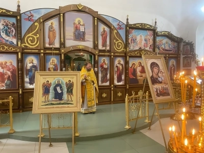 Русь Святая, храни веру Православную, в ней же тебе утверждение! Молитвенная радость в День Крещения Руси и миссионерская акция в пгт. Красная Гора Новозыбковского благочиния Русь Святая, храни веру Православную, в ней же тебе утверждение! Молитвенная радость в День Крещения Руси и миссионерская акция в пгт. Красная Гора Новозыбковского благочиния