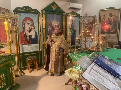 Русь Святая, храни веру Православную, в ней же тебе утверждение! Молитвенная радость в День Крещения Руси и миссионерская акция в пгт. Красная Гора Новозыбковского благочиния Русь Святая, храни веру Православную, в ней же тебе утверждение! Молитвенная радость в День Крещения Руси и миссионерская акция в пгт. Красная Гора Новозыбковского благочиния