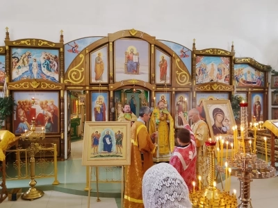 Русь Святая, храни веру Православную, в ней же тебе утверждение! Молитвенная радость в День Крещения Руси и миссионерская акция в пгт. Красная Гора Новозыбковского благочиния Русь Святая, храни веру Православную, в ней же тебе утверждение! Молитвенная радость в День Крещения Руси и миссионерская акция в пгт. Красная Гора Новозыбковского благочиния