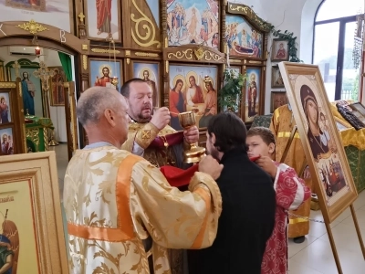Русь Святая, храни веру Православную, в ней же тебе утверждение! Молитвенная радость в День Крещения Руси и миссионерская акция в пгт. Красная Гора Новозыбковского благочиния Русь Святая, храни веру Православную, в ней же тебе утверждение! Молитвенная радость в День Крещения Руси и миссионерская акция в пгт. Красная Гора Новозыбковского благочиния