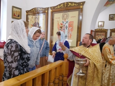 Русь Святая, храни веру Православную, в ней же тебе утверждение! Молитвенная радость в День Крещения Руси и миссионерская акция в пгт. Красная Гора Новозыбковского благочиния Русь Святая, храни веру Православную, в ней же тебе утверждение! Молитвенная радость в День Крещения Руси и миссионерская акция в пгт. Красная Гора Новозыбковского благочиния