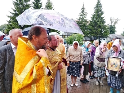 Русь Святая, храни веру Православную, в ней же тебе утверждение! Молитвенная радость в День Крещения Руси и миссионерская акция в пгт. Красная Гора Новозыбковского благочиния Русь Святая, храни веру Православную, в ней же тебе утверждение! Молитвенная радость в День Крещения Руси и миссионерская акция в пгт. Красная Гора Новозыбковского благочиния