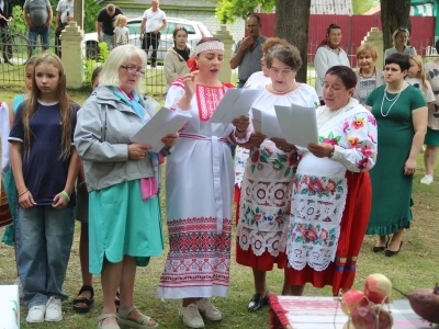 Сладкий праздник: Медовый спас в Новозыбковском благочинии