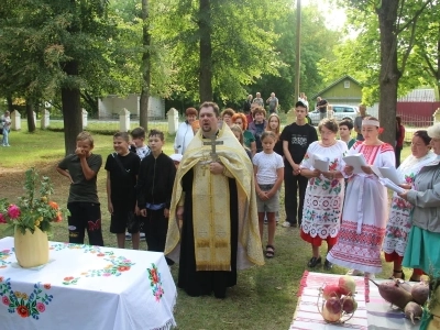 Сладкий праздник: Медовый спас в Новозыбковском благочинии