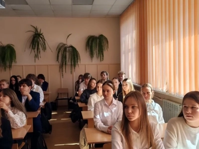 День трезвости в Новозыбковском благочинии. Душеполезная беседа с учащими и учащимися Гимназии города Новозыбкова