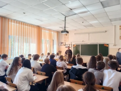 День трезвости в Новозыбковском благочинии. Душеполезная беседа с учащими и учащимися Гимназии города Новозыбкова