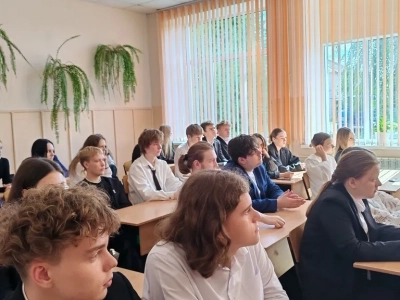 День трезвости в Новозыбковском благочинии. Душеполезная беседа с учащими и учащимися Гимназии города Новозыбкова