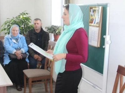 Спасатели Новозыбковского городского округа провели инструктаж для священнослужителей и прихожан храмов города Новозыбкова Спасатели Новозыбковского городского округа провели инструктаж для священнослужителей и прихожан храмов города Новозыбкова